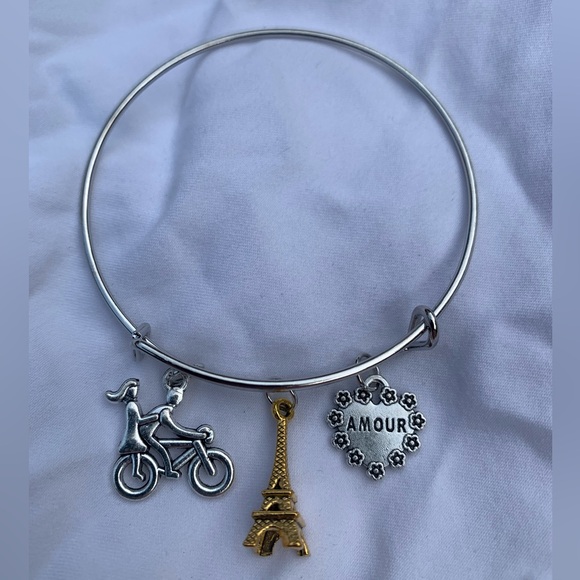 Brand New! Handmade! Adjustable Charm Bangle Bracelet! - Picture 4 of 7